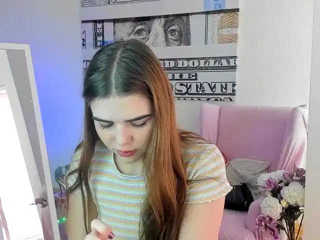 Specialanna – [Xlovecam] Mom Recording Shows Ass – 2025-12-10 19:46:44