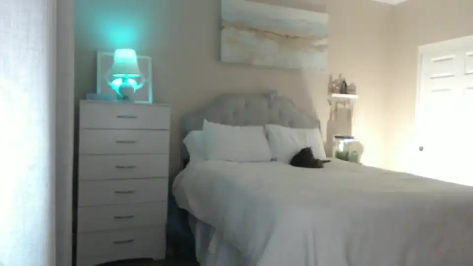 Queen_bambii – [Myfreecams] Livecam First Time Free Watch – 2025-07-08 10:42:22