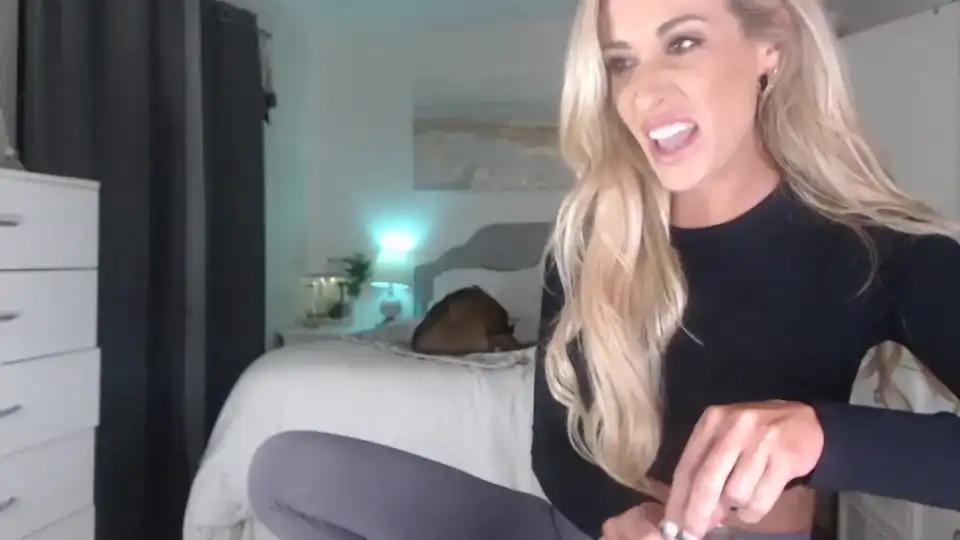 Queen_bambii – [Myfreecams] Masturbation Babes Camera – 2026-06-15 18:03:08
