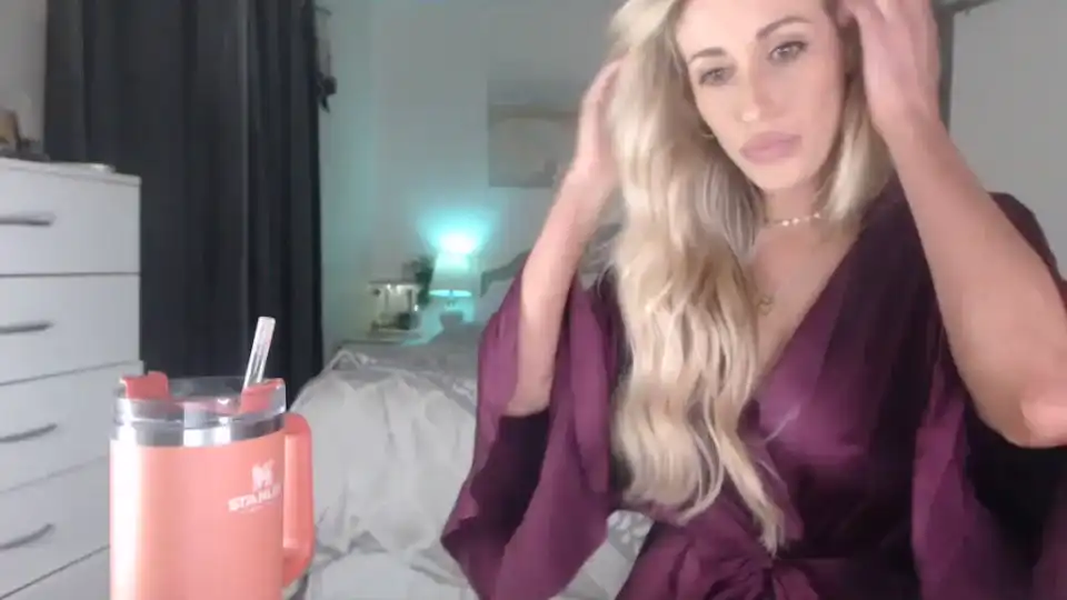 Queen_bambii – [Myfreecams] Porn Finger Big Tip Goal – 2025-12-15 05:45:32